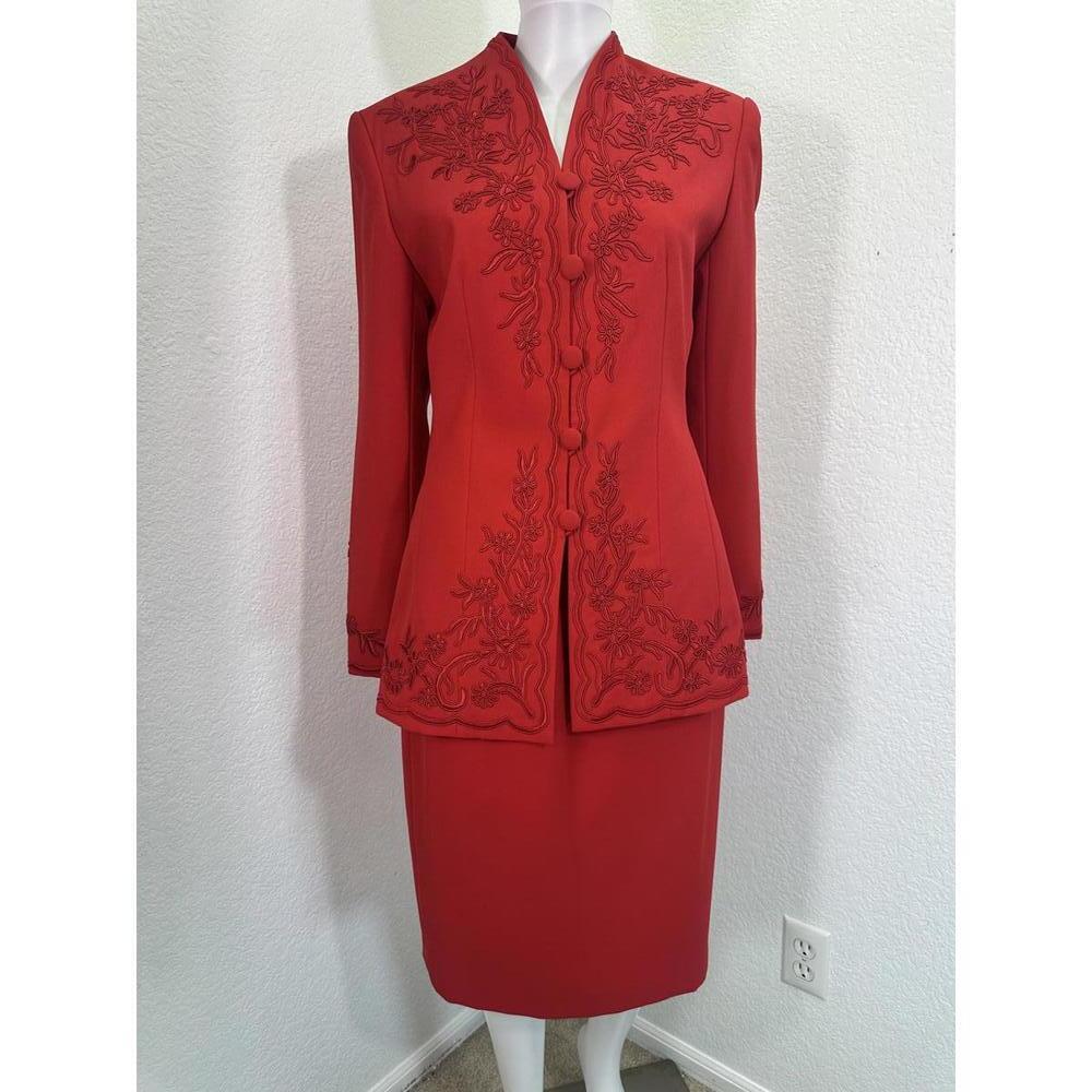 Sz 8 Executive Collection Red Embroidered Pencil Skirt Suit Church Holiday Work